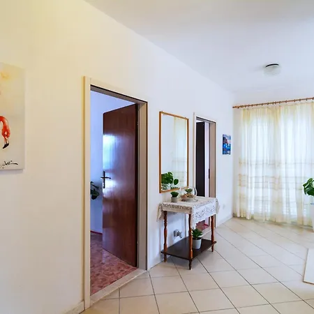 Beachfront Ciovka Slatine