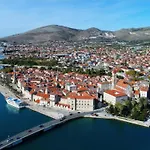 Vila Beachfront Ciovka Slatine