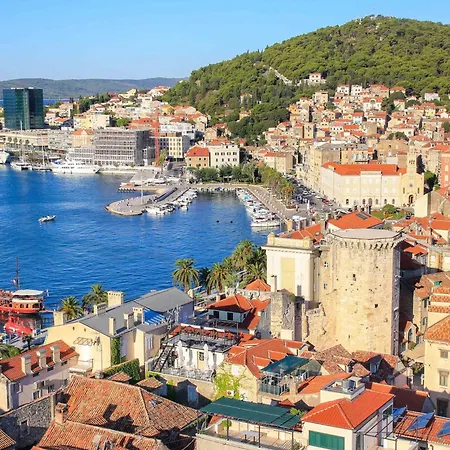 Beachfront Ciovka Slatine