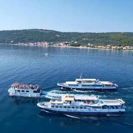 Villa Beachfront Ciovka Slatine