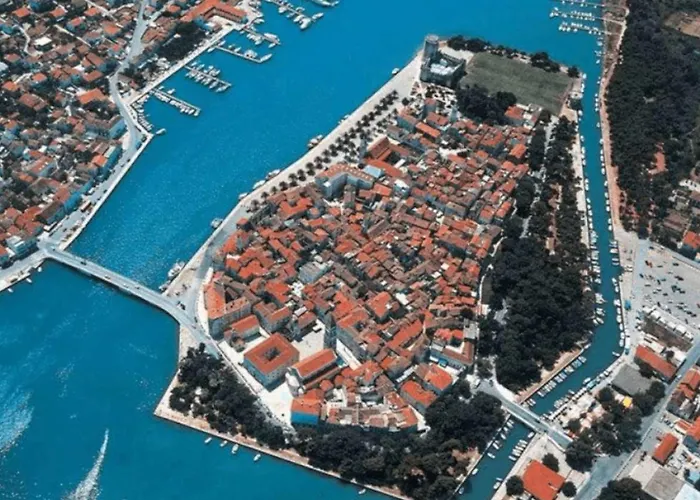 Beachfront Ciovka Villa