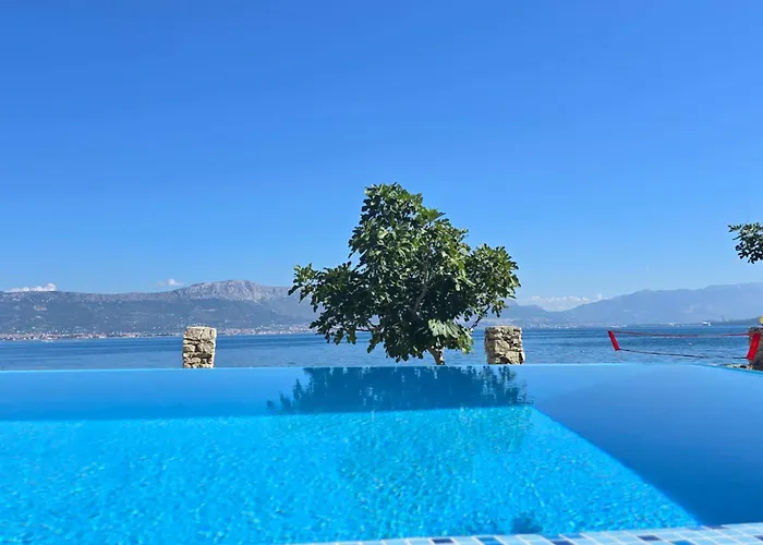 Beachfront Ciovka